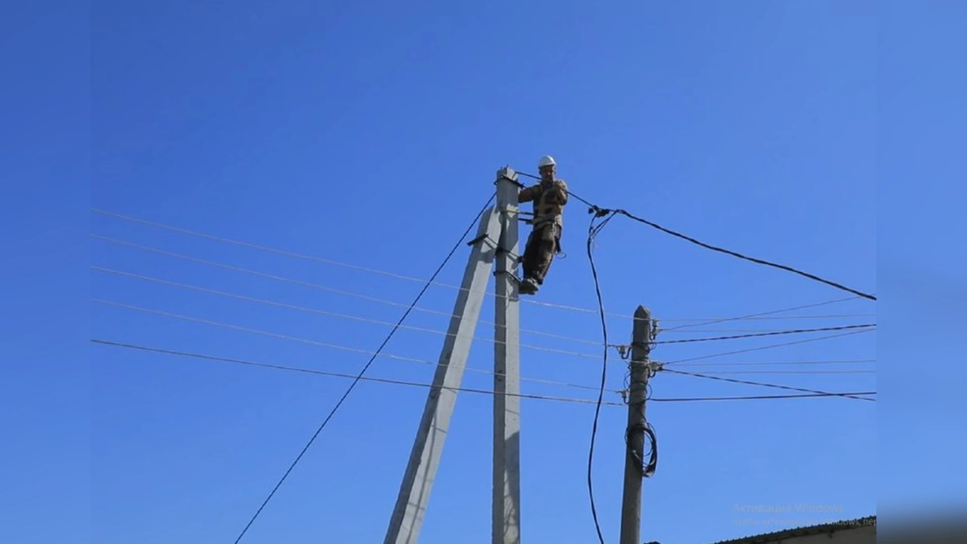 G‘ijduvonning Qo‘rg‘on qishlog‘ida elektr tarmoqlarini modernizatsiya qilish ishlari