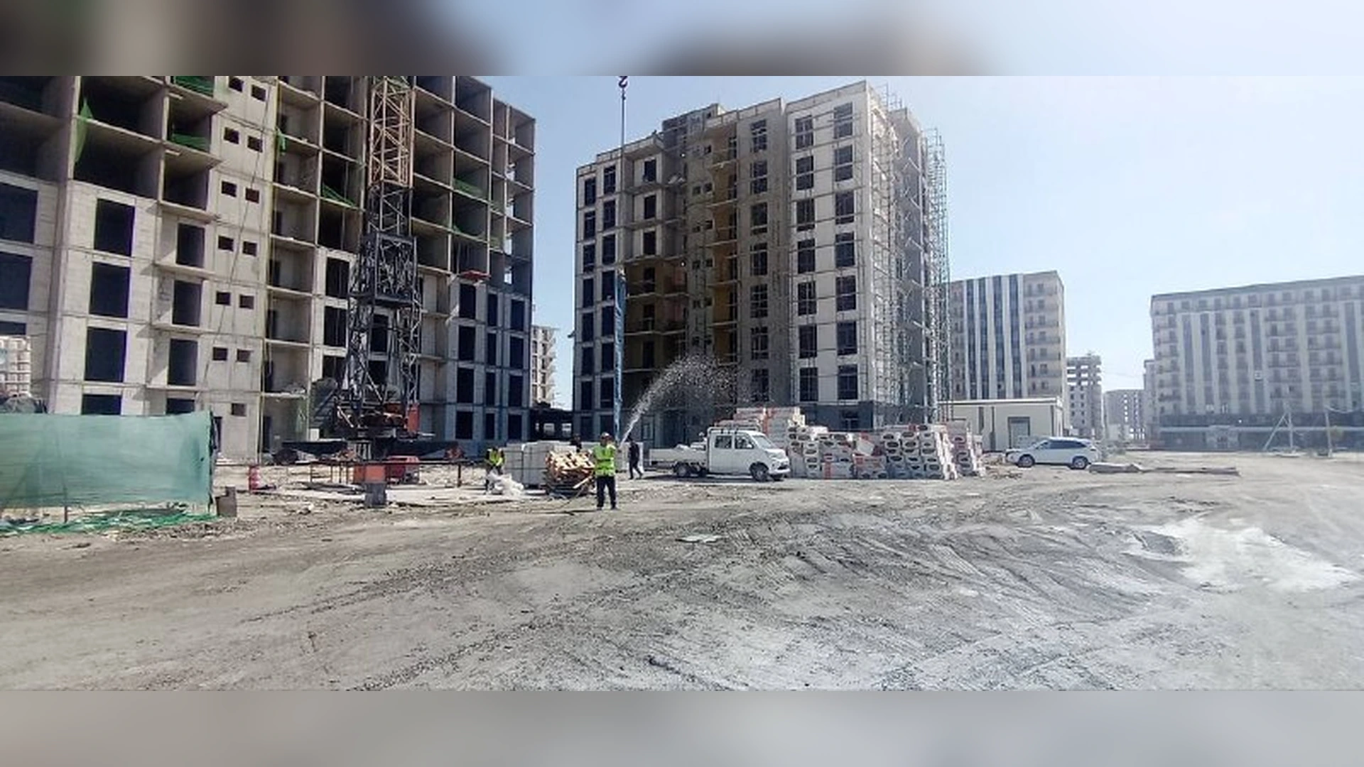 Buxorodagi qurilish obyektida ekologik talablar bo‘yicha tushuntirish