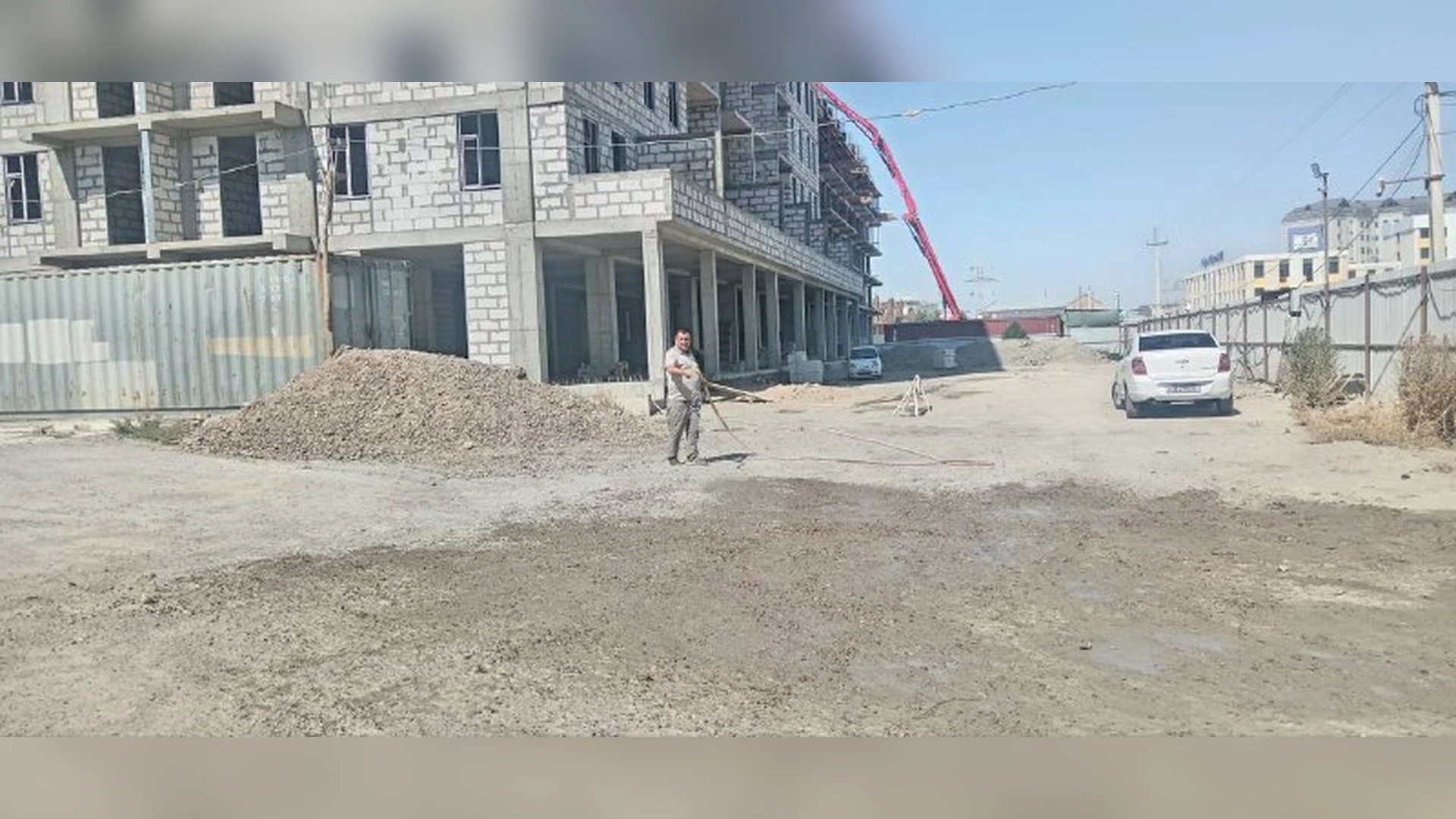 Buxoro shahridagi qurilish hududida olib borilgan ishlar