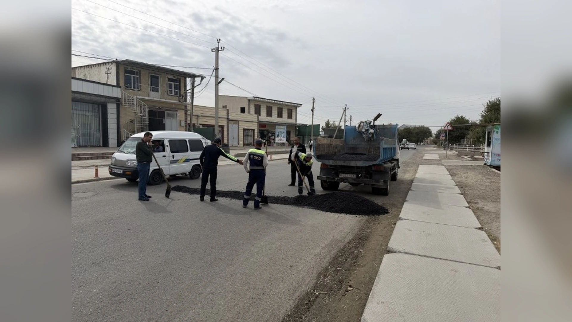25-maktab yonida piyodalar xavfsizligi uchun yo‘l ishlari