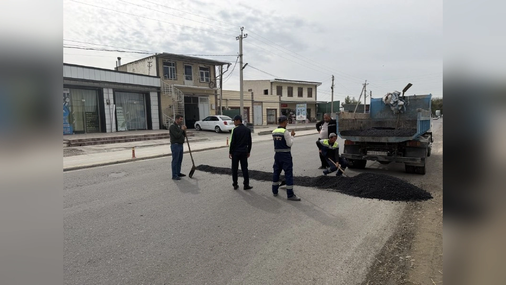 25-maktab yonida piyodalar xavfsizligi uchun yo‘l ishlari